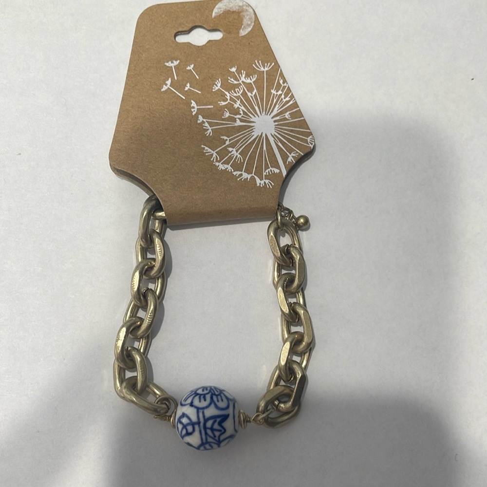 CBOCS bracelet with accent ceramic ball.